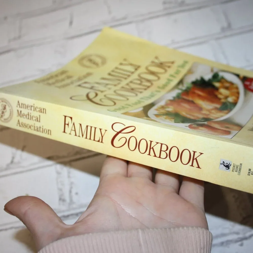 🍽️ AMA Family Cookbook · 1997 Vintage Paperback (BL)
